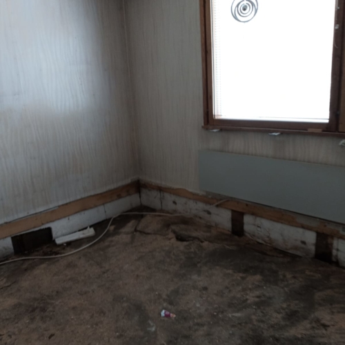 Kosteusvaurio purkua